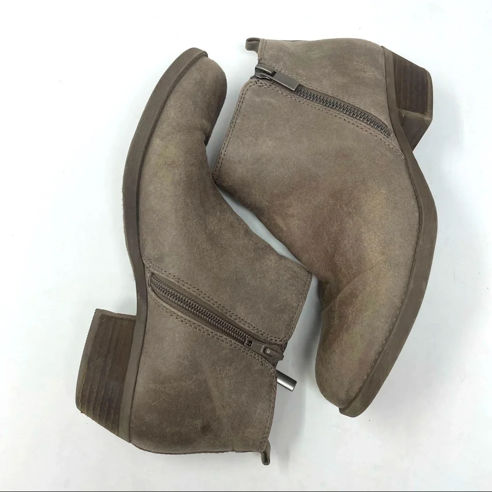 Carlos Leather Ankle Boots Side Zip Stacked Heel Size 9.5 Brown/Gray